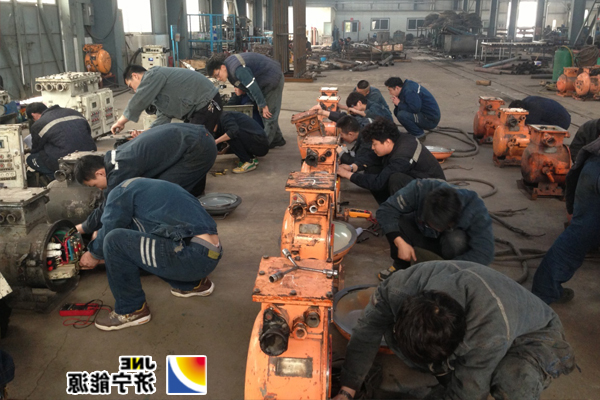 安居煤矿电钳工上岗先过实战关