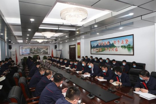 孟进参加阳城煤电“增强危机意识、主动担当作为“大讨论推进会