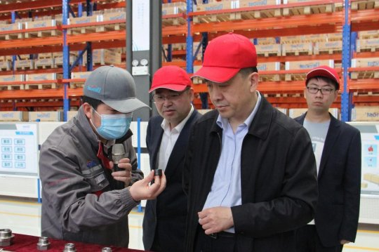 农业银行济宁分行客人到济宁能源精密制造产业园考察调研