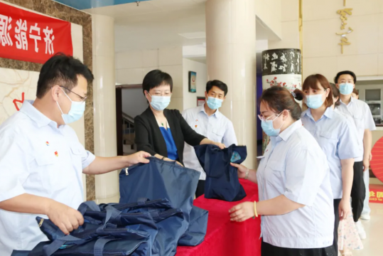 集团公司工会持续开展“夏送清凉”慰问一线职工活动