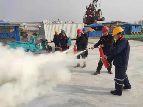 太平港组织开展消防知识培训及消防应急演练