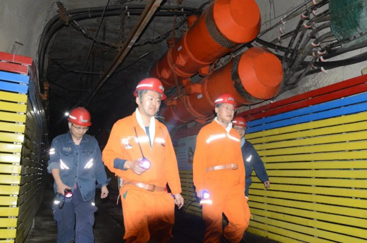 锚定“关键”时段！王崇景到安居煤矿、智慧新钢突击检查