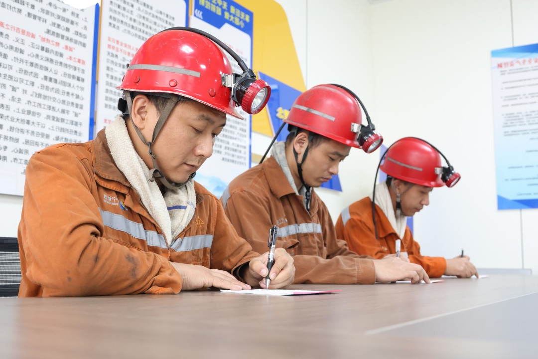 1725518220202464.jpg 1.jpg