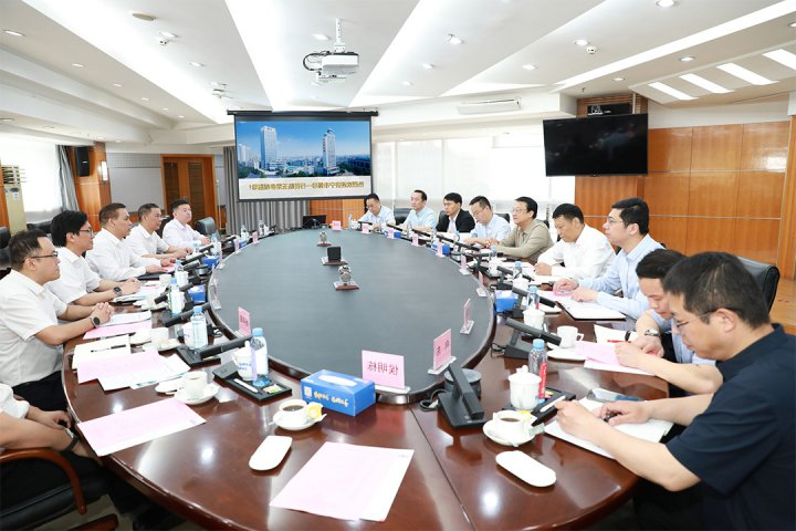 张广宇陪同市领导到玉柴集团走访交流